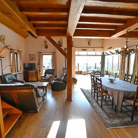 Holiday home Le Hibou Noiseux